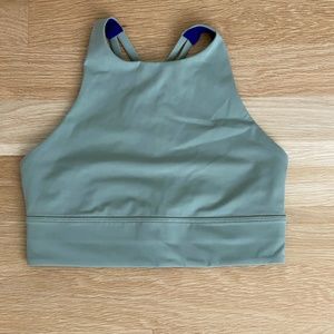 Lululemon Energy Hgh-Neck, longline bra, medium support, B-D cups Size 8